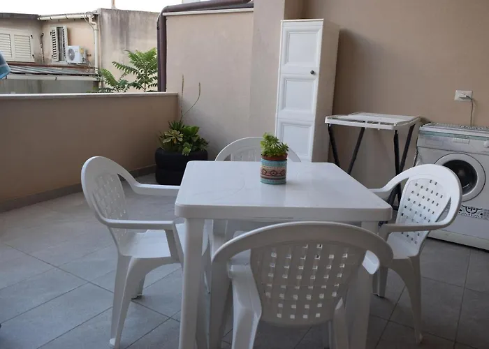 Lombardo Santa Teresa Di Riva